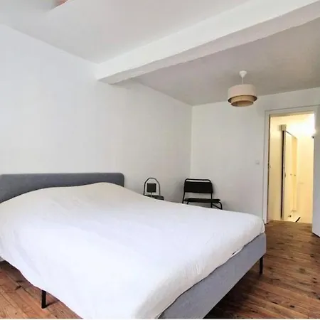 Maison Mitoyenne Cosy Au Centre De Castelajloux Σπίτι διακοπών